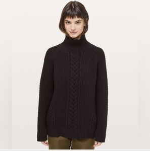 Lululemon Bring The Cozy Turtleneck Chunky Knit Sweater Black Sz M/L